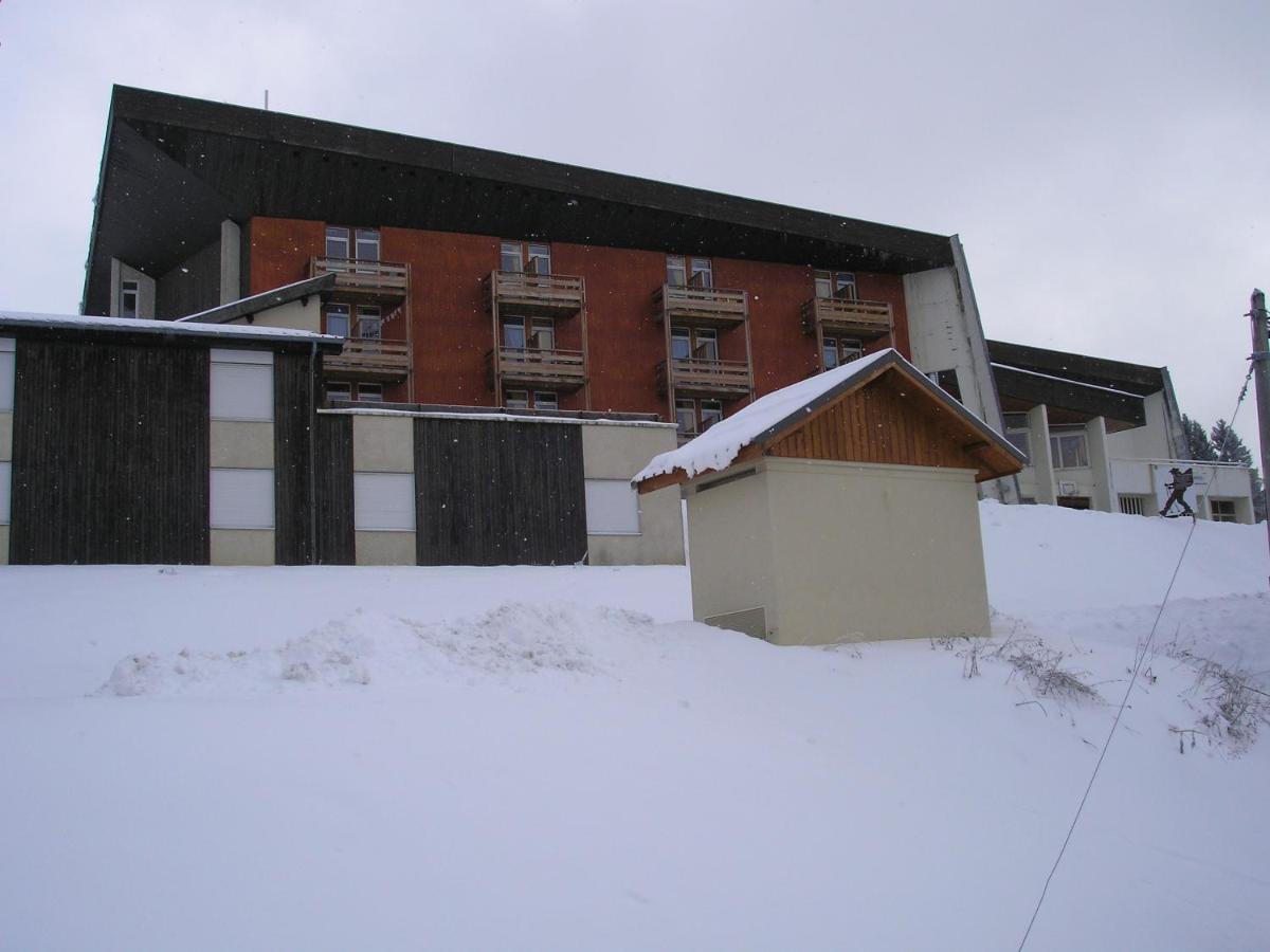 Clos Des Gentianes Allevard Exteriör bild